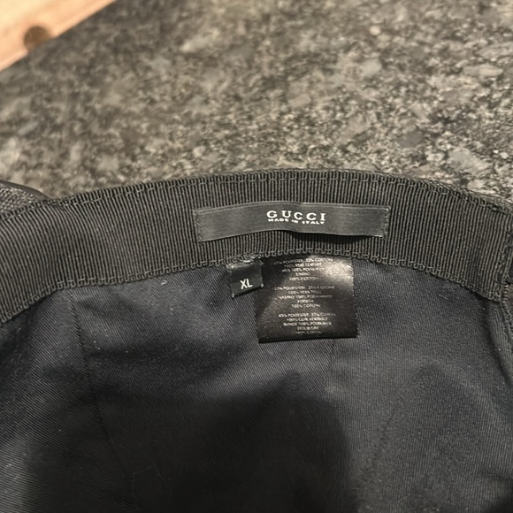 ๐ฆ Gucci Signature GG Monogram Baseball Hat - Picture 11 of 16